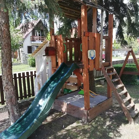 Strand Kozeleben Telen, Nyaron Apartament *